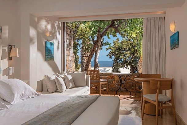 St. Nicolas Bay Resort Hotel & Villas - Wohnbeispiel Doppelzimmer seitl. Meerblick (Zimmercodierung DBN)