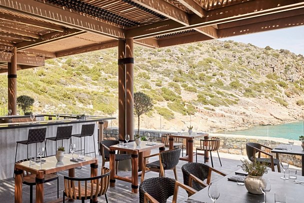 Daios Cove - Restaurant RHO