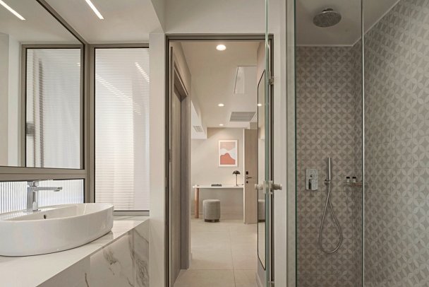 Creta Star - Beispiel Bad Juniorsuite (Zimmercodierungen JBG, JBM & JBN)