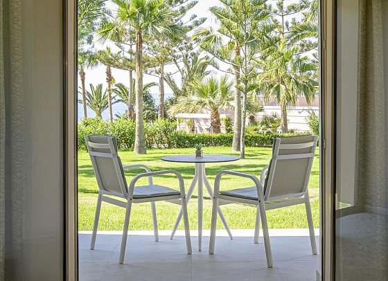 Iberostar Selection Creta Marine - Wohnbeispiel Familienzimmer Gartenblick (Zimmercodierungen F1G & F2G)