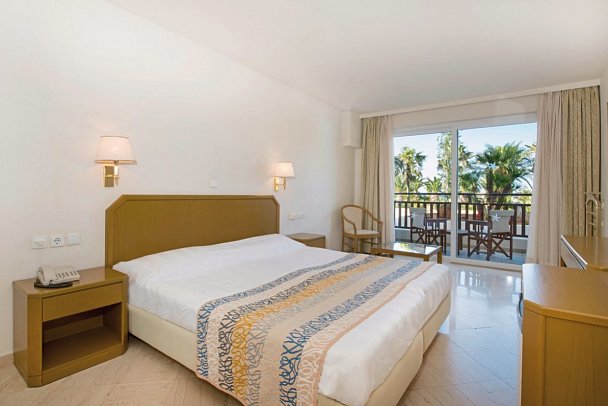 Iberostar Waves Creta Panorama & Mare - Wohnbeispiel Doppelzimmer Gartenblick (Zimmercodierungen D1G & D2G)