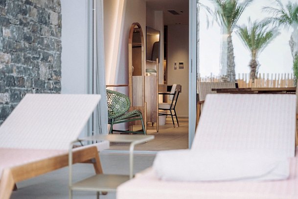 Ostria Resort & Spa - Wohnbeispiel Doppelzimmer Deluxe Swim-Up (Zimmercodierung DDQ)