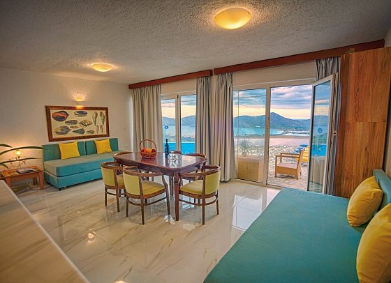 Elounda Residence Resort & Waterpark - Wohnbeispiel Villa Privatpool (Zimmercodierung VBR)