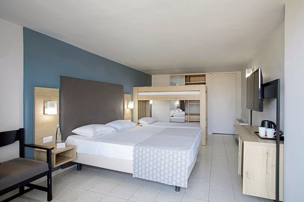 Sol by Mélia Marina Beach Crete - Wohnbeispiel Familienzimmer (Zimmercodierung FB1)