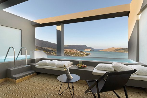 Domes Aulus Elounda, Curio Collection by Hilton - Wohnbeispiel Suite Meerblick Sapphire Zen Privat-Pool (Zimmercodierung W4M)