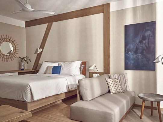 Domes Aulus Elounda, Curio Collection by Hilton - Wohnbeispiel Suite Meerblick Sapphire Zen Gemeinschaftspool (Zimmercodierung W2M)