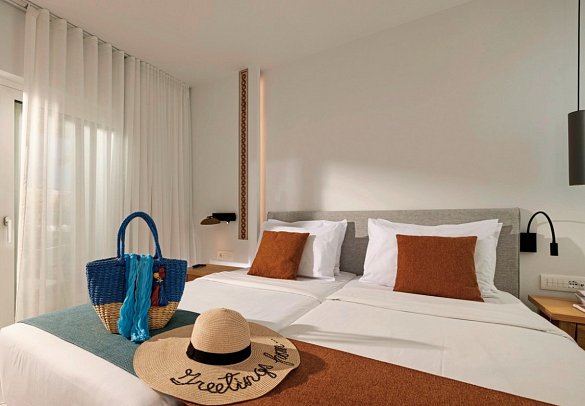 Anissa Beach - Wohnbeispiel Doppelzimmer Superior Meerblick (Zimmercodierung DSM)