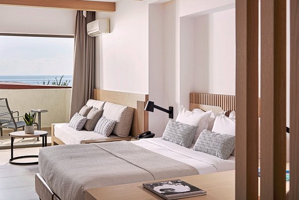 Coriva Beach - Wohnbeispiel Juniorsuite Meerblick (Zimmercodierung J1M)