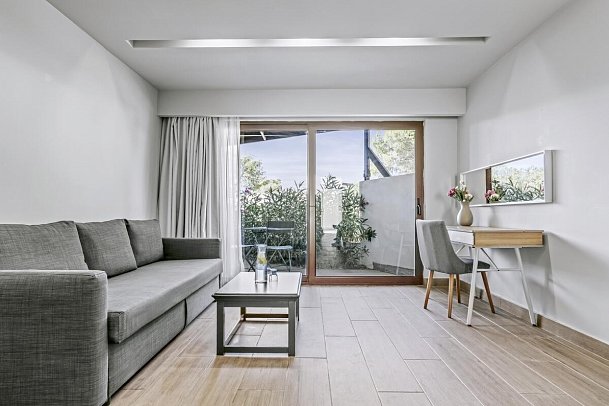 Almyra Hotel & Village - Wohnbeispiel Suite Deluxe (Zimmercodierung WD1)