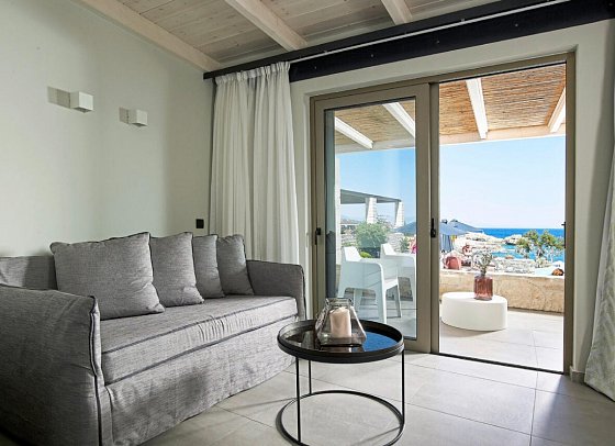 Kakkos Beach - Wohnbeispiel Doppelzimmer Meerblick (Zimmercodierung D2M)