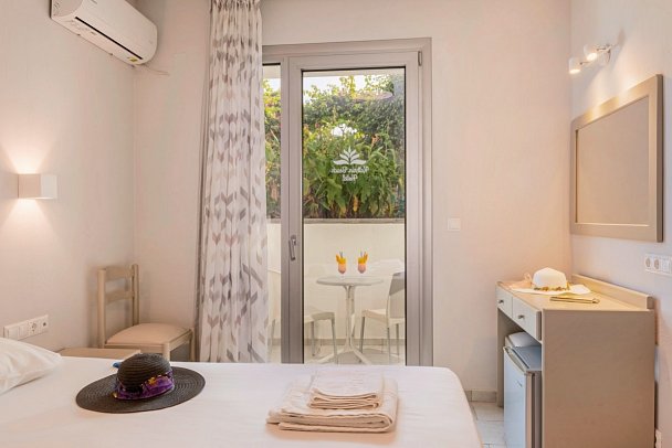 Kathrin Beach - Wohnbeispiel Doppelzimmer Economy (Zimmercodierung DE1)