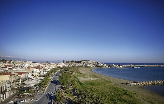 Kyma Suites Beach Hotel