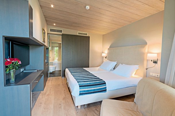 Kyma Suites Beach Hotel - Wohnbeispiel Doppelzimmer Superior Meerblick (Zimmercodierung DSM)