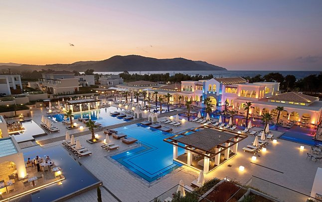Anemos Luxury Grand Resort