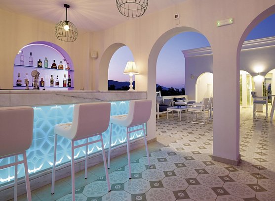 Anemos Luxury Grand Resort