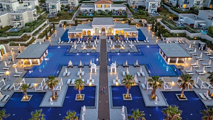 Anemos Luxury Grand Resort