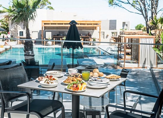 Eliros Mare Beachfront Poem Hotel