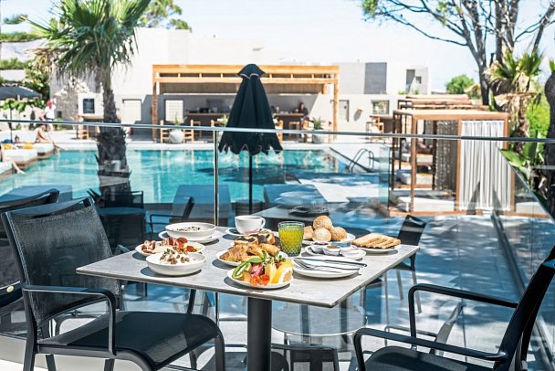 Eliros Mare Beachfront Poem Hotel