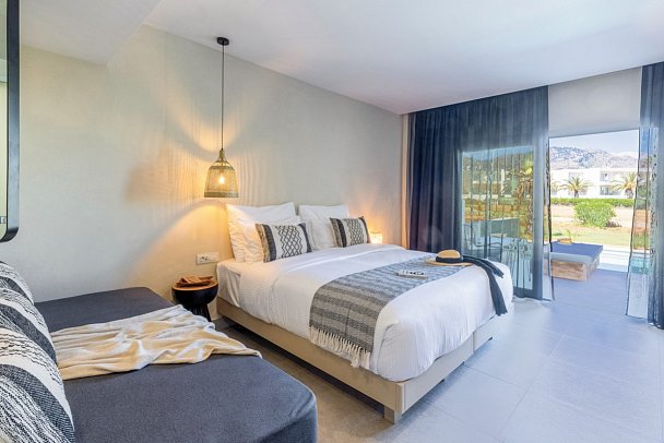 Eliros Mare - Wohnbeispiel Doppelzimmer Superior Privat Pool (Zimmercodierung DSR)