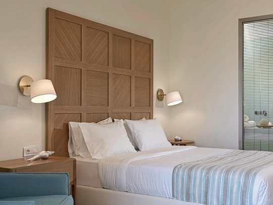 Pilot Beach Resort - Wohnbeispiel (Zimmercodierungen BBG & BBO)