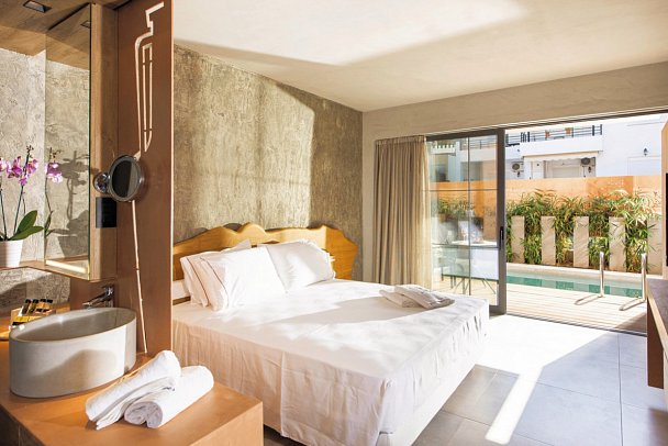 Pilot Amphora - Wohnbeispiel Doppelzimmer mit Privatpool