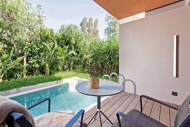 Pilot Amphora - Wohnbeispiel Doppelzimmer Privatpool (Zimmercodierung DBR)