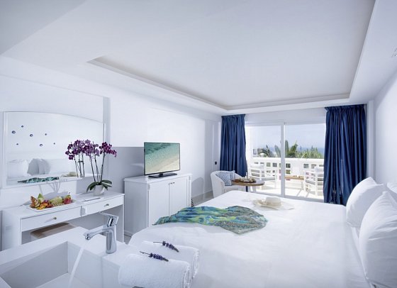 Minos Imperial Luxury Beach Resort and Spa Milatos