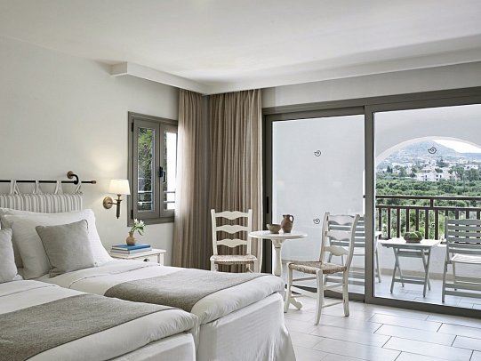 Creta Maris Resort - Wohnbeispiel Doppelzimmer Bergblick (Zimmercodierung DBB)