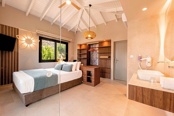 Sentido Kyknos Beach - Wohnbeispiel Sentido Zimmer mit begehbarem Kleiderschrank (Zimmercodierung D1G)