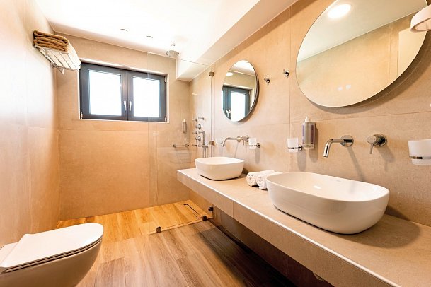 Sentido Kyknos Beach - Badbeispiel Suite Superior Swim Up Gemeinschaftspool (Zimmercodierung WSQ)