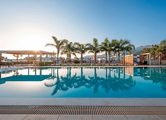 Sentido Kyknos Beach