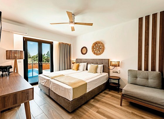 Sentido Kyknos Beach - Wohnbeisiel Suite Superior Swim Up Gemeinschaftspool (Zimmercodierung WSQ)