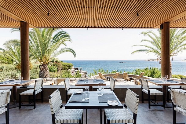 Minos Palace Hotel & Suites