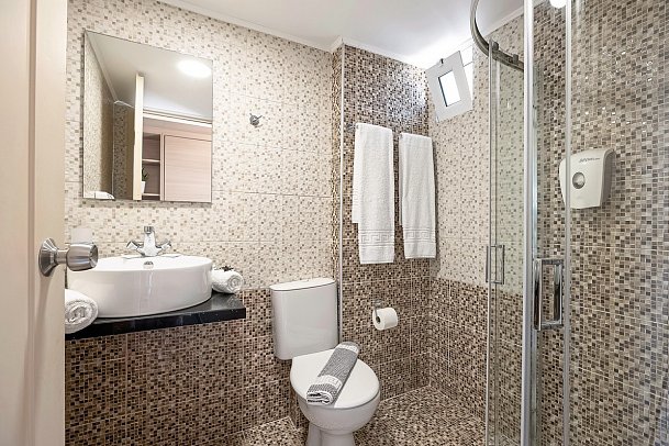 Rethymno Village - Badbeispiel (Zimmercodierungen DBG, FBG & DE1)