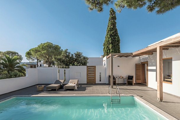 Minos Beach Art - Wohnbeispiel Villa 1 Schlafz. Meerblick Privatpool (Zimmercodierung VBR)