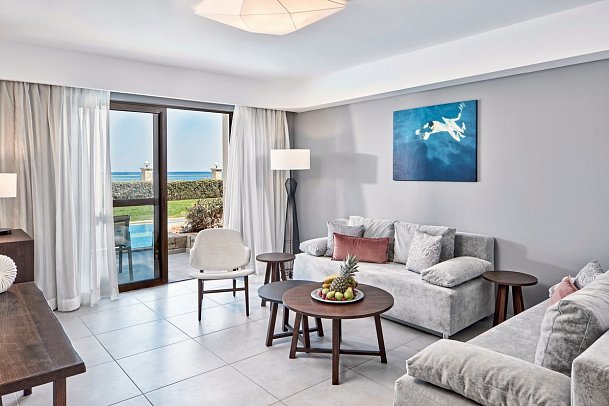 Atlantica Caldera Palace