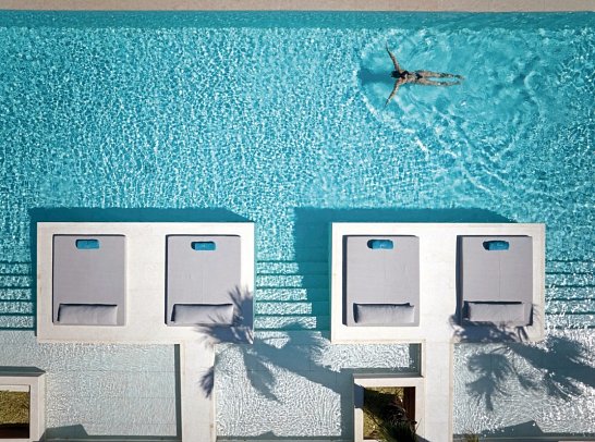 Oros Luxury Beach Resort