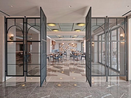 Oros Luxury Beach Resort