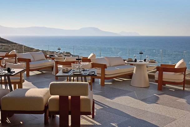 Oros Luxury Beach Resort