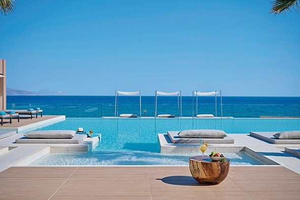 Oros Luxury Beach Resort