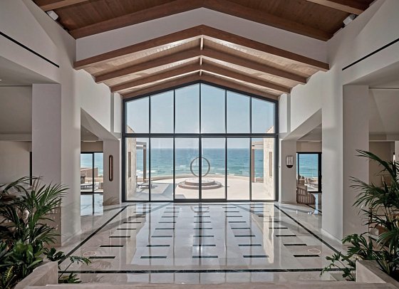 Oros Luxury Beach Resort