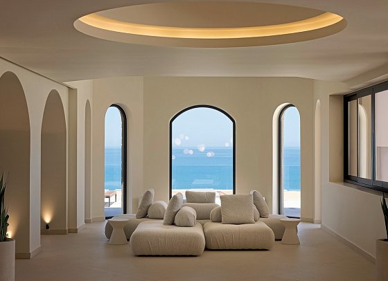 Oros Luxury Beach Resort
