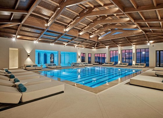 Oros Luxury Beach Resort
