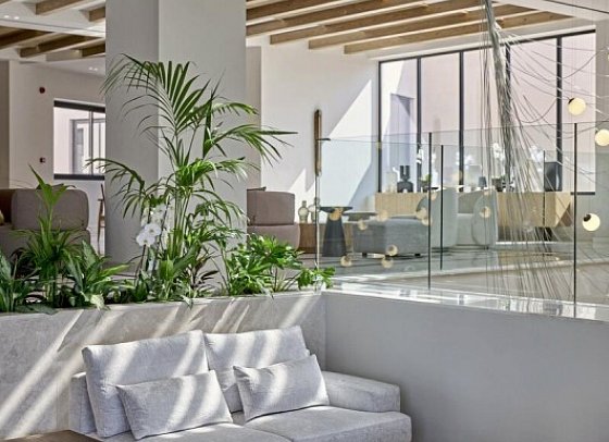 Oros Luxury Beach Resort
