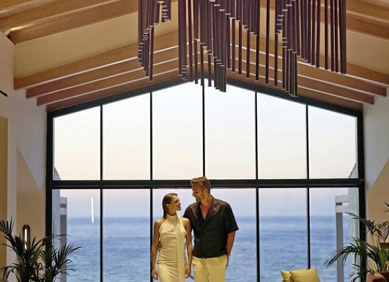 Oros Luxury Beach Resort