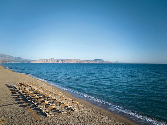 Oros Luxury Beach Resort