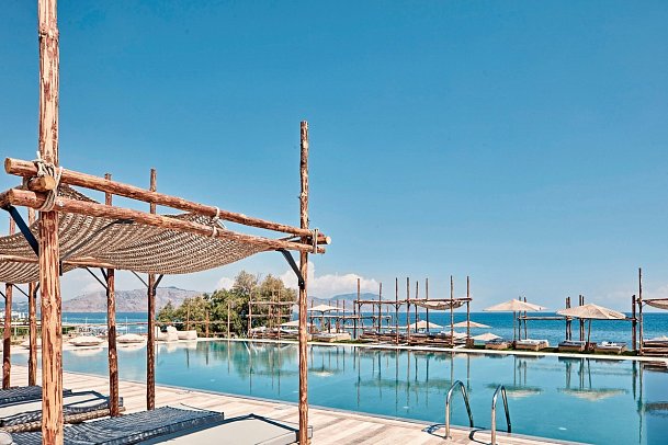 Kimpton La Mer Resort & Spa