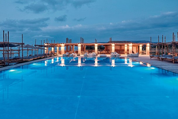 Kimpton La Mer Resort & Spa