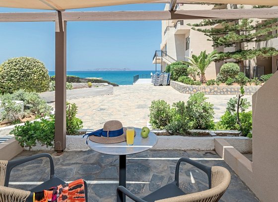 Themis Beach Hotel - Wohnbeispiel Familienzimmer (Zimmercodierung FB1)