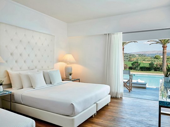 Grecotel LUXME White - Wohnbeispiel Doppelzimmer White Swim Up (Zimmercodierungen DBQ, FBQ & D1Q)